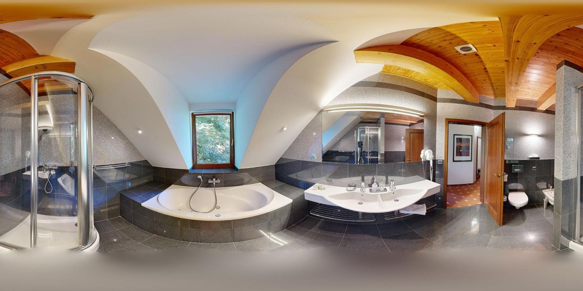 Hotel Hradna Brana Bratislava Ngoại thất bức ảnh
