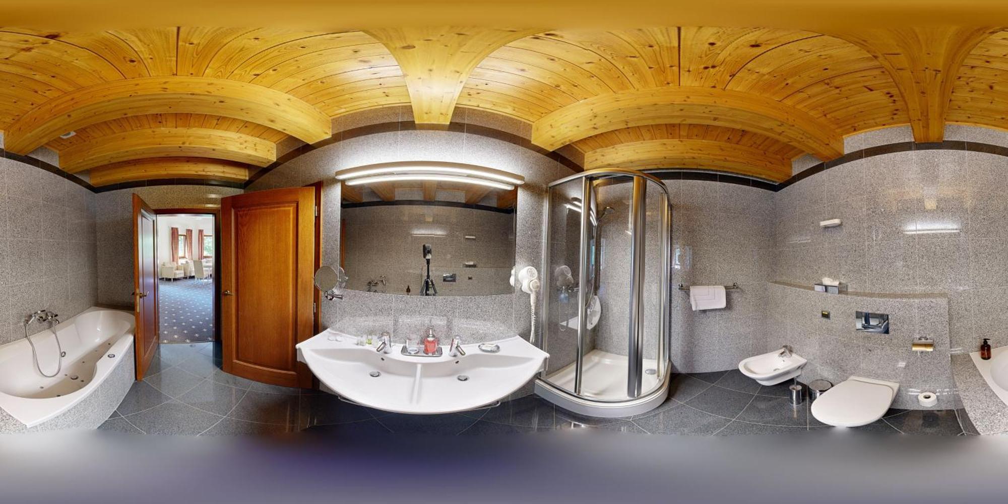 Hotel Hradna Brana Bratislava Ngoại thất bức ảnh